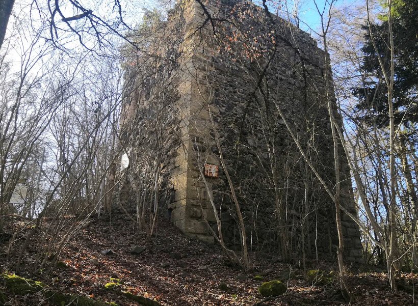 Burgruine Neuhewen, Germany